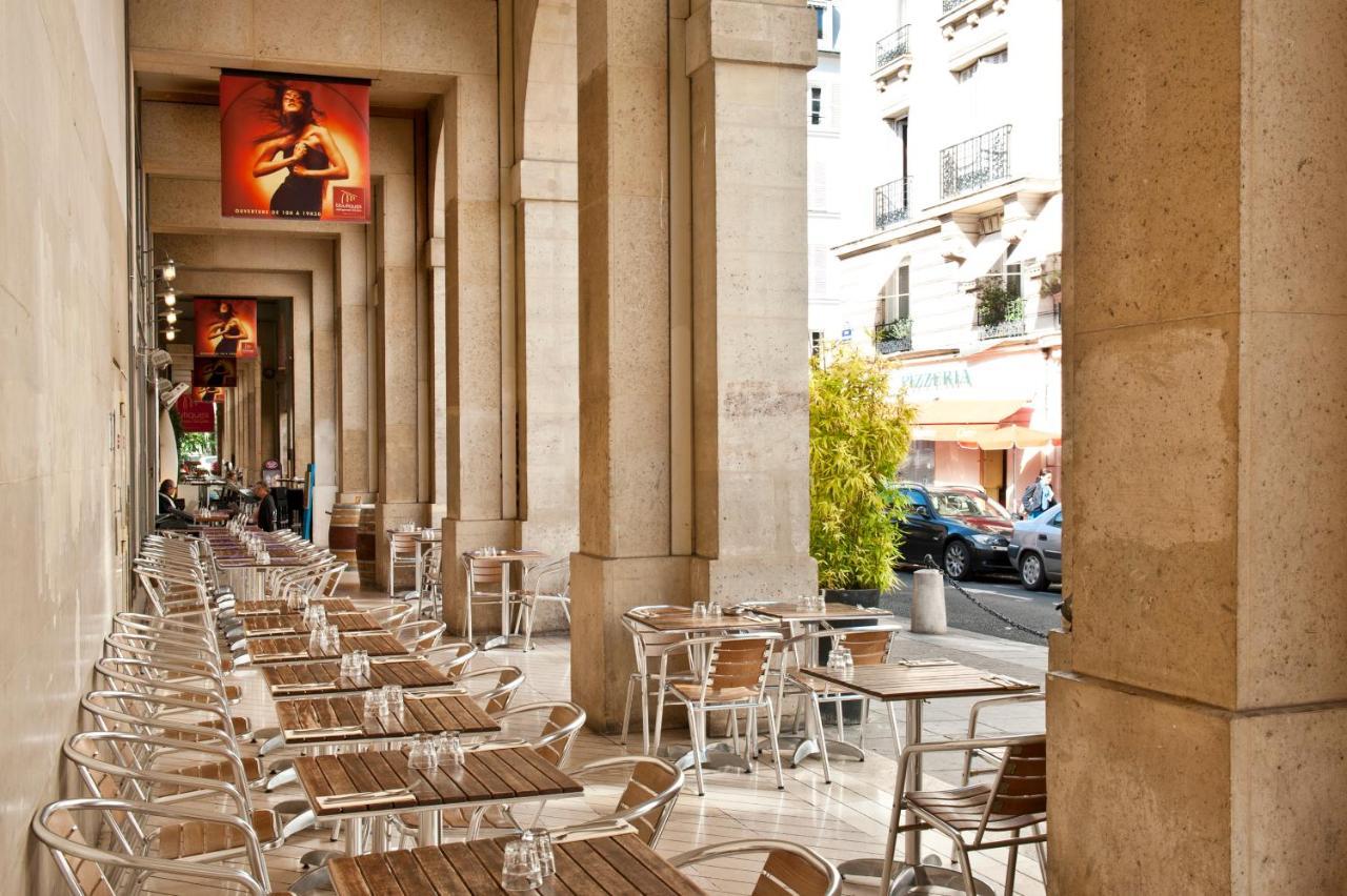Paris Place du Pantheon Extérieur photo