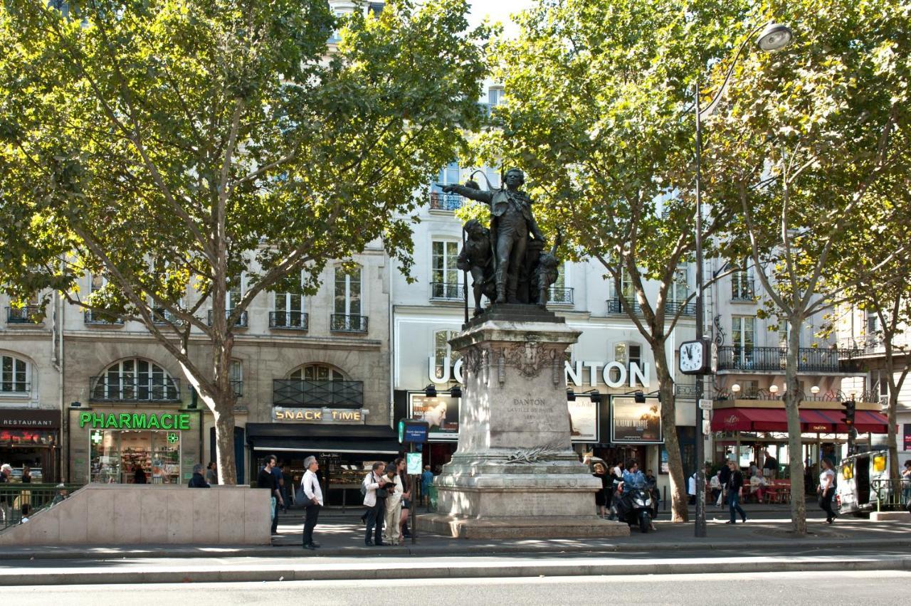 Paris Place du Pantheon Extérieur photo